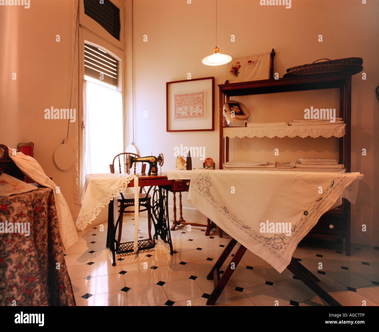 Un style ancien ou antique salle de lavage Banque D'Images