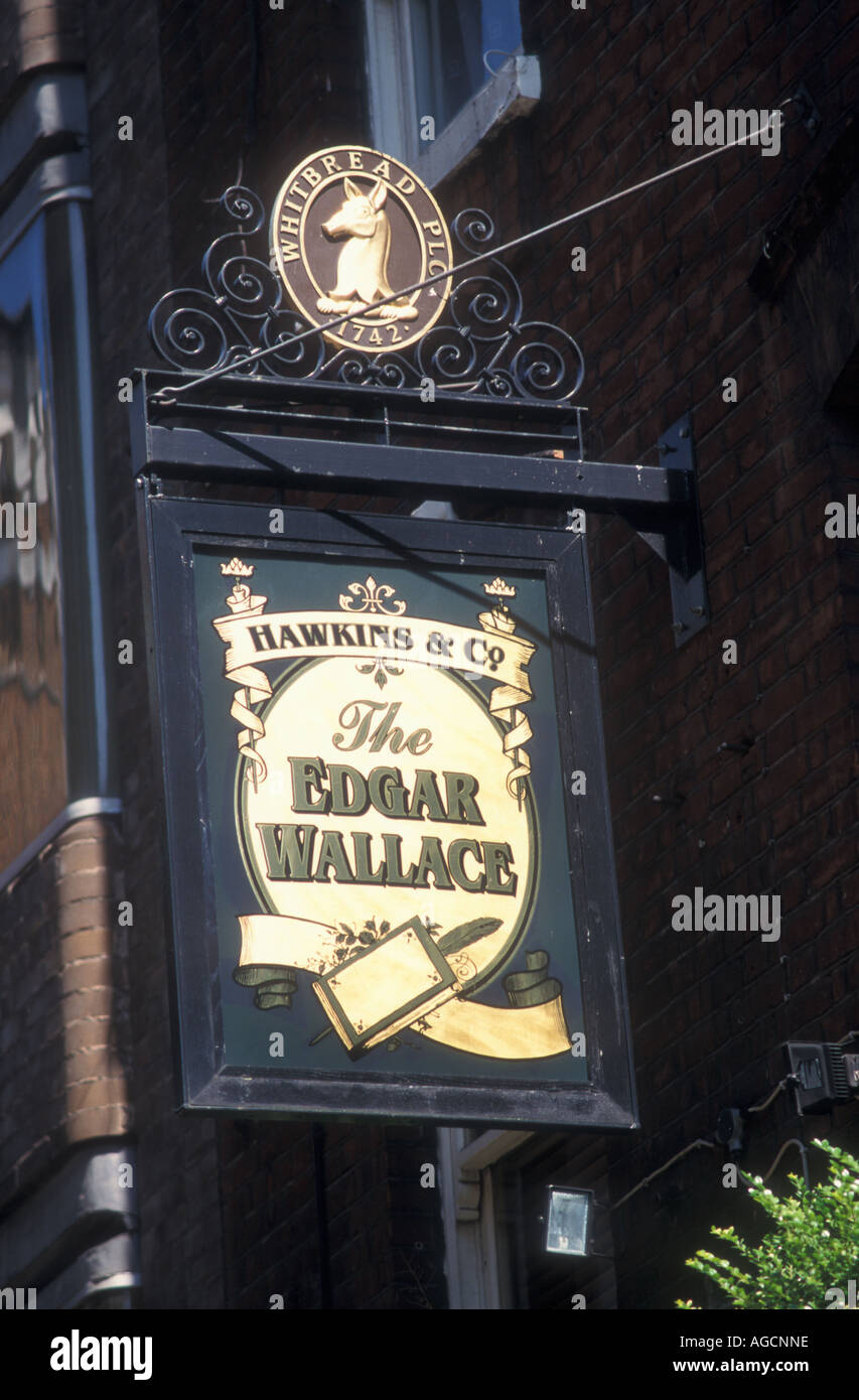 Enseigne de pub, Edgar Wallace Pub,Temple, Londres UK Banque D'Images