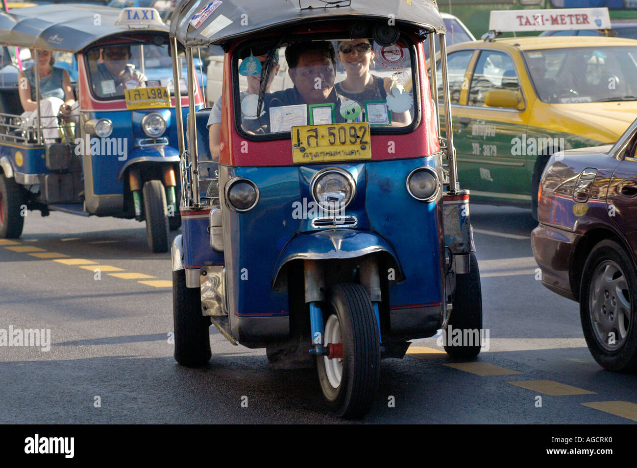 Trafic tuk tuk Bangkok Thaïlande Banque D'Images