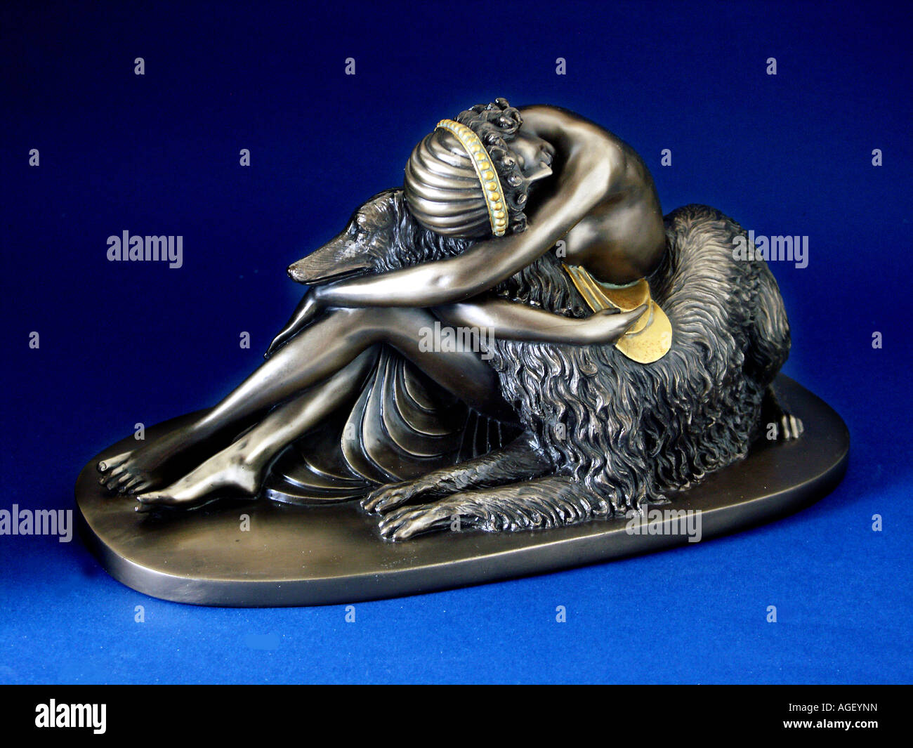 La VIE ENCORE D'UN ART DÉCO BRONZE FIGURE. Banque D'Images