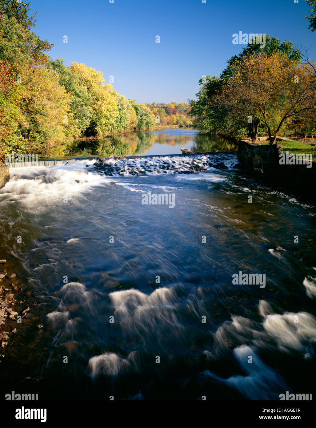 ROCKLAND FALLS LE LONG DE BRANDYWINE CREEK PAR BRANDYWINE CREEK STATE PARK, COMTÉ DE NEW CASTLE, Delaware, USA Banque D'Images