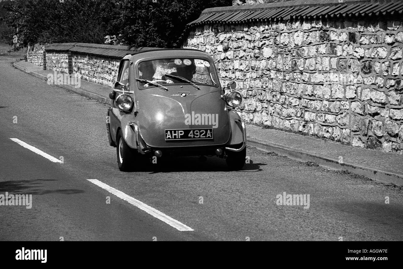 Deux Heinkel bubble siège voiture depuis le milieu 1950, rénové et encore en usage Banque D'Images