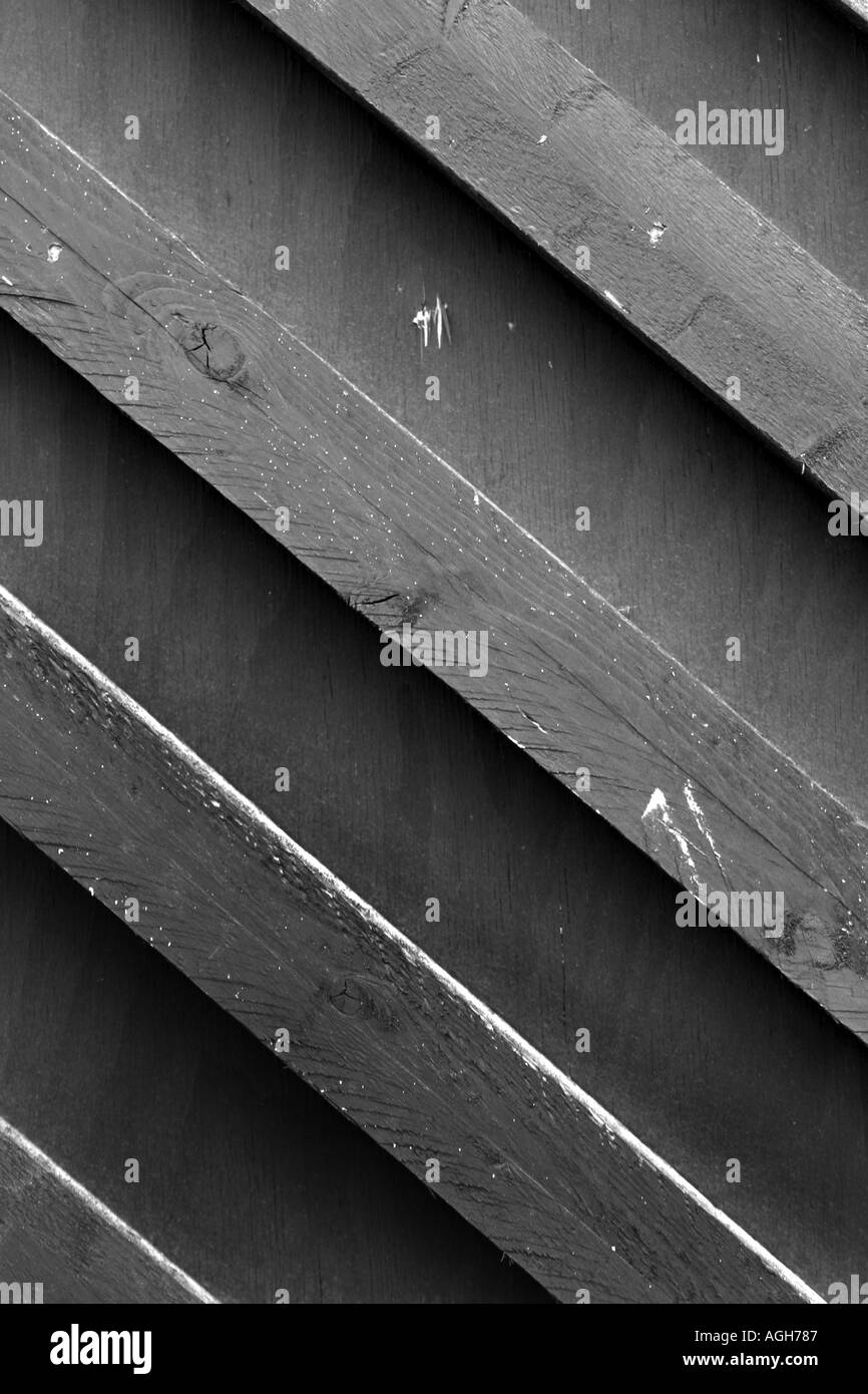 Barrière en bois sur Maid Marian Way Banque D'Images