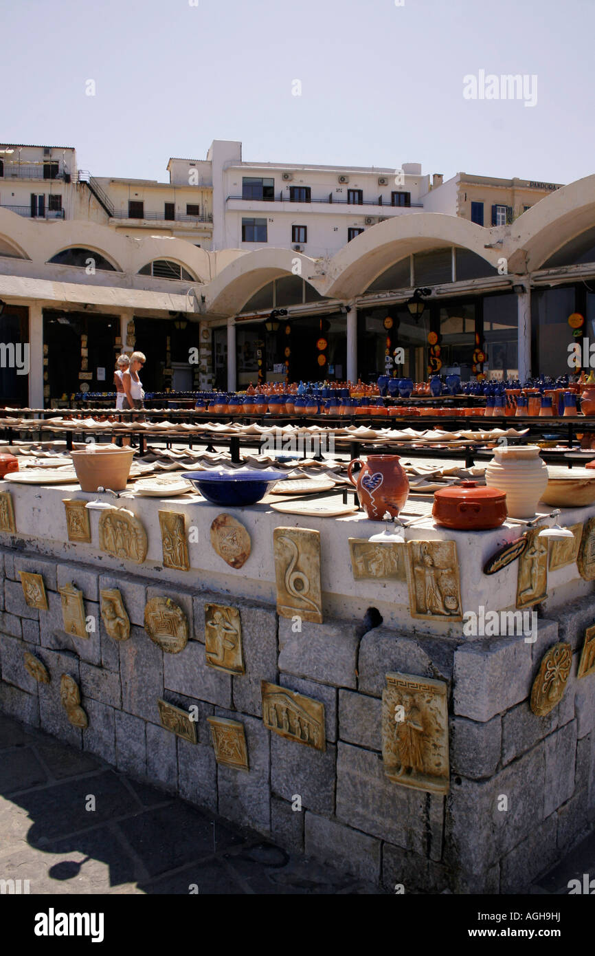 La poterie traditionnelle crétoise. La Crète. L'île grecque de la Méditerranée. L'EUROPE. Banque D'Images