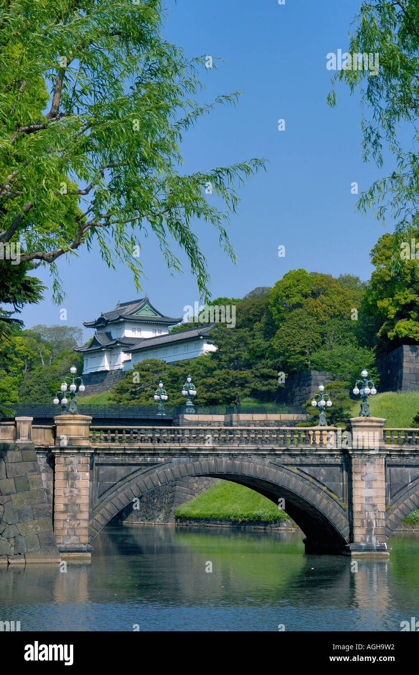 Pont Nijubashi et Imperial Palace, Tokyo, Japon Banque D'Images