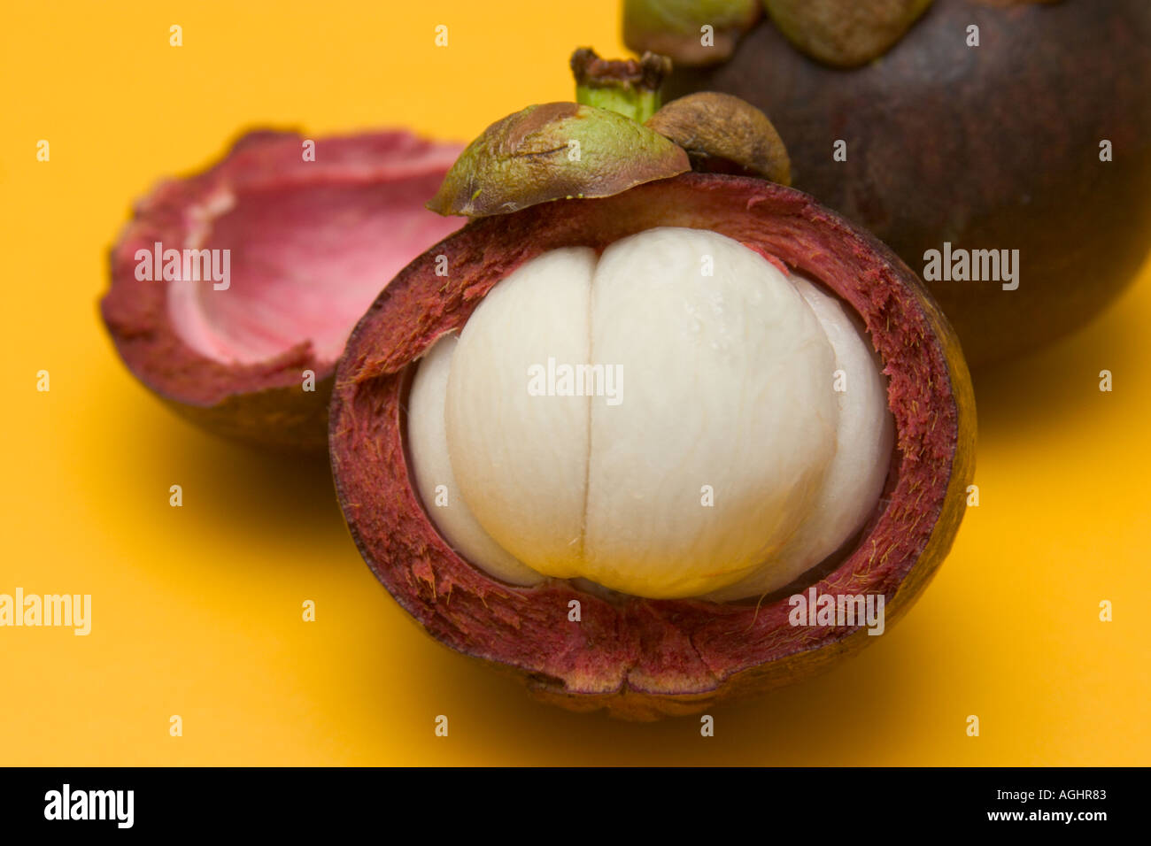 Mangoustan fruits tropicaux exotiques de Malaisie Banque D'Images