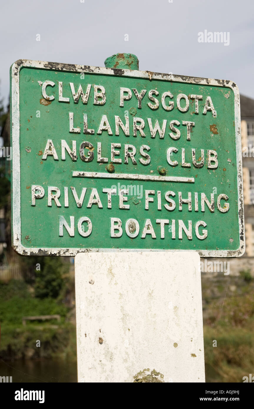 Signe de pêche privé vallée de Conwy Llanrwst gwynedd au nord du Pays de Galles Banque D'Images