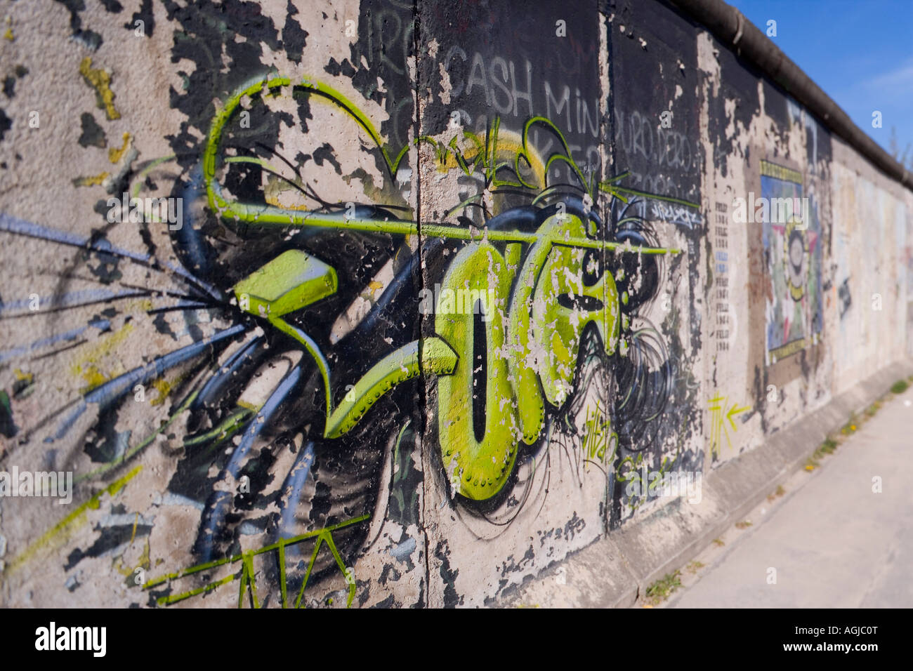 La East Side Gallery, une section commémorative préservé du mur de Berlin en Allemagne. Banque D'Images