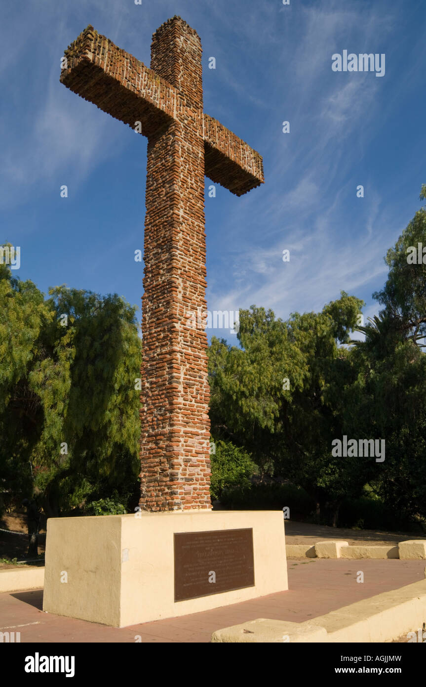 Croix de brique et de mortier érigé au Parc Presidio San Diego CA Banque D'Images