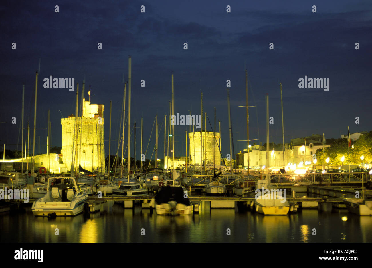 La rochelle architecture Banque de photographies et d’images à haute ...