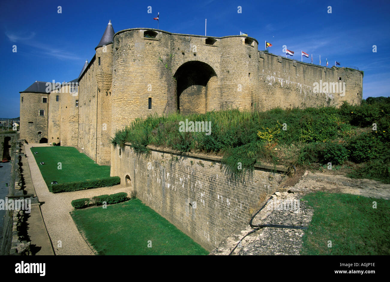 Château de sedan Banque de photographies et d’images à haute résolution ...