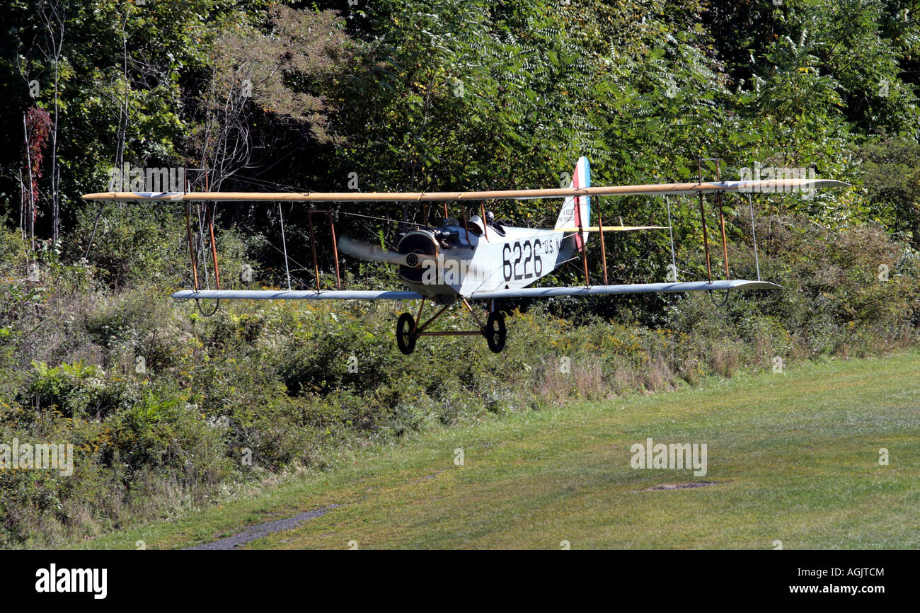 Curtiss jenny Banque de photographies et d’images à haute résolution ...