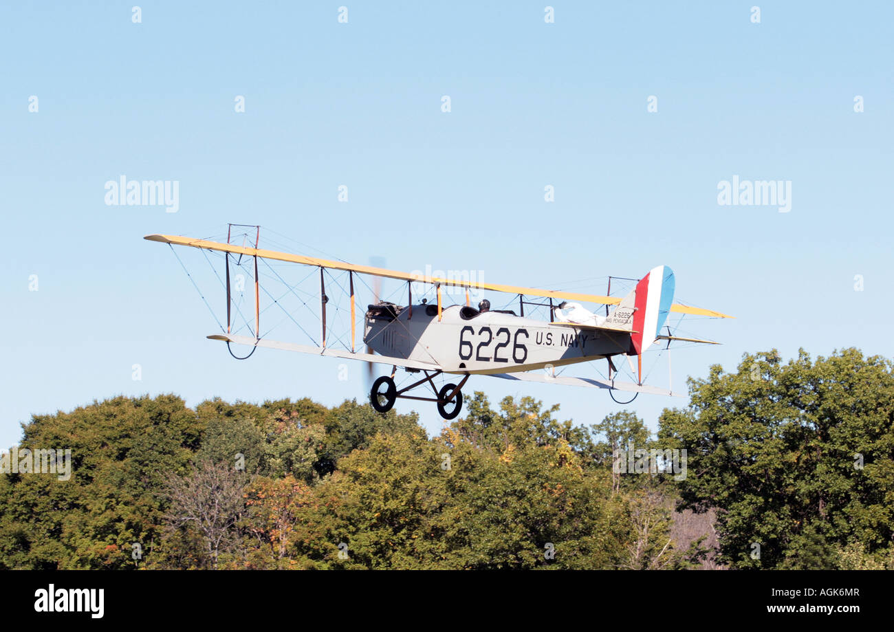 Curtiss jenny Banque de photographies et d’images à haute résolution ...