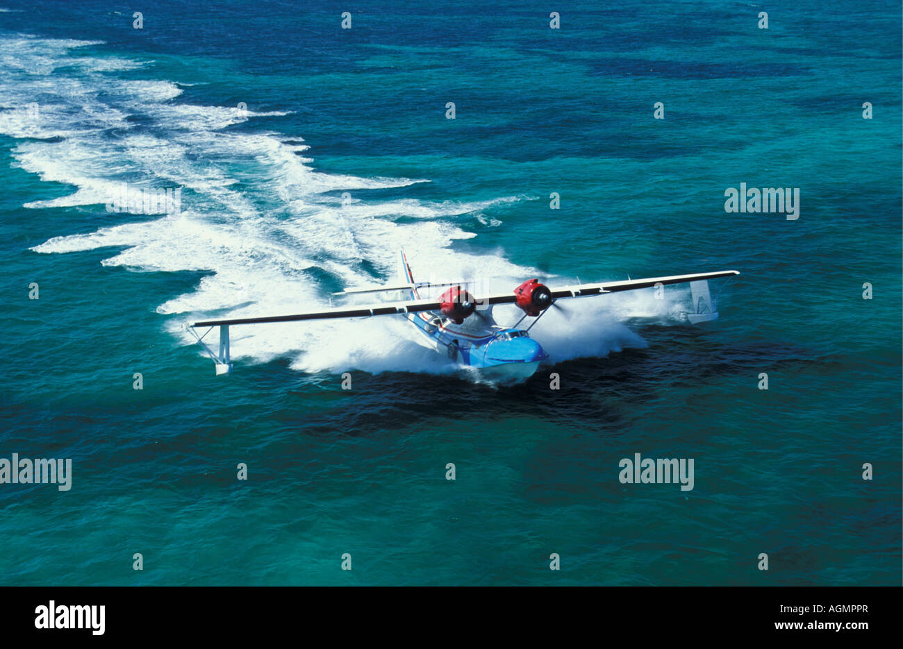 Bahamas, Bimini, hydravion Catalina L'atterrissage sur l'eau Banque D'Images