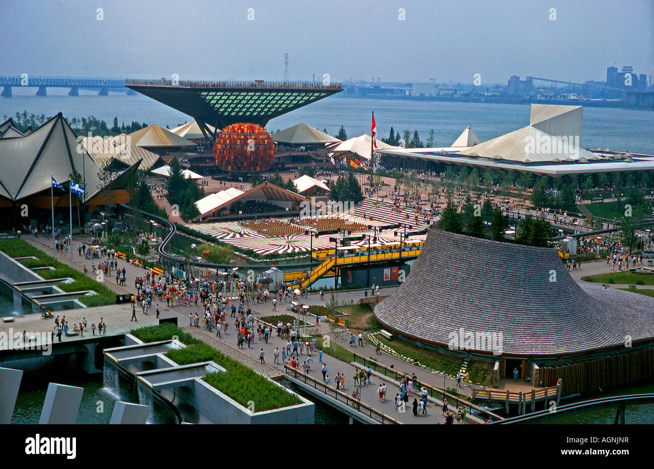 L Expo 67 Montr al Canada 1967 Banque D Images Photo Stock l-expo-67-montr-al-canada-1967-banque-d-images-photo-stock
