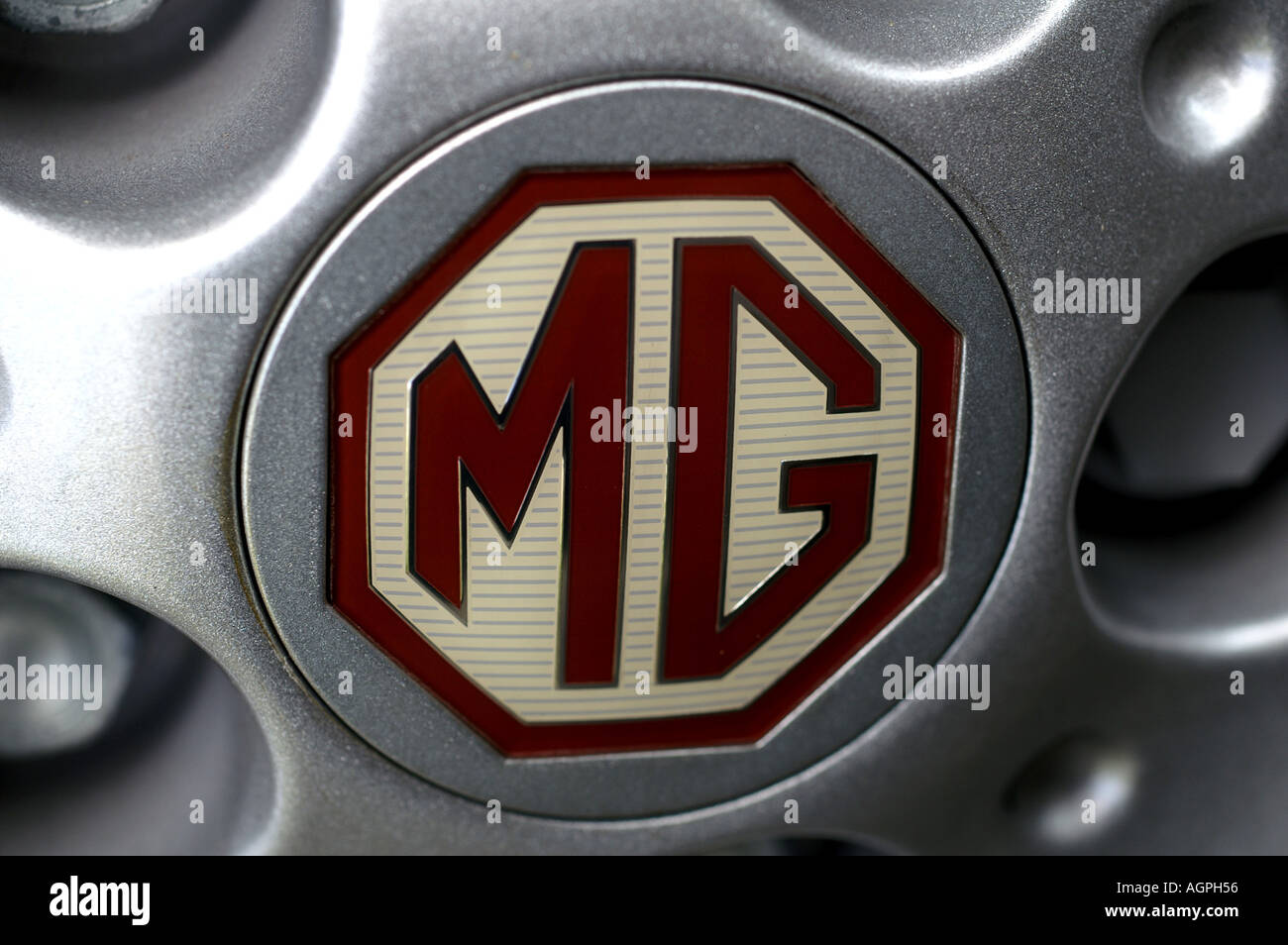 MG logo dans le cadre de la roue octogonale Morris Garages Banque D'Images