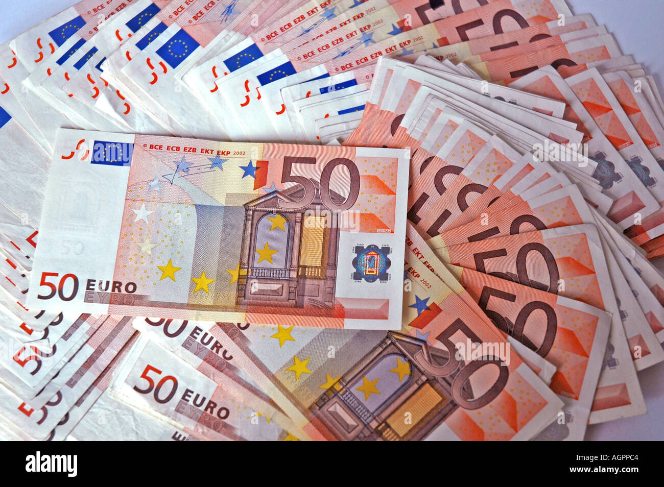 Liasse de billets de 100 euros Banque de photographies et d’images à ...