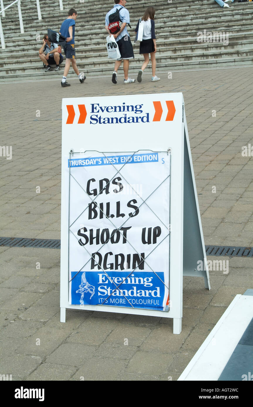 La hausse, de l'énergie, prix, gaz, fuel, chauffage, projets de loi, le projet de loi, le coût, de la vie, l'inflation, l'économie, augmenter, augmenter, le prix, le coût, cos Banque D'Images