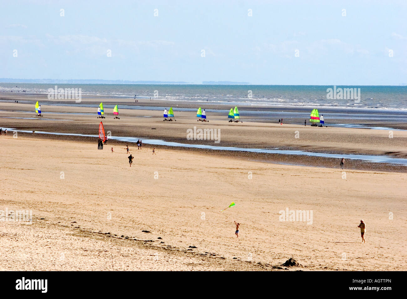 Char à voile sur la plage du Touquet Paris Plage dans le département du Pas de Calais France Banque D'Images