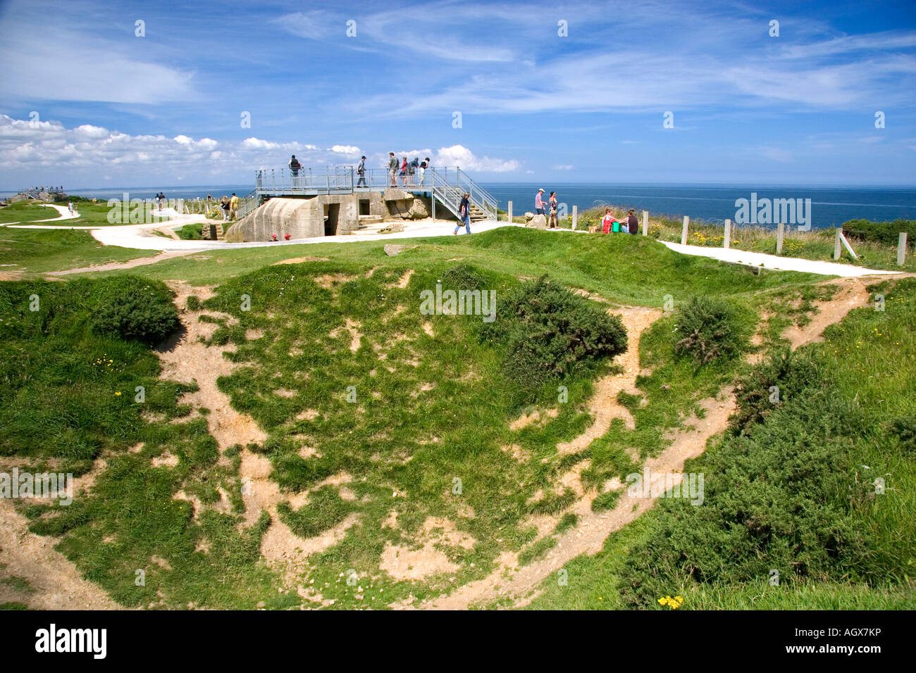 Bunkers allemands à la Pointe du Hoc, sur la côte de la Normandie, dans le nord de la France Banque D'Images