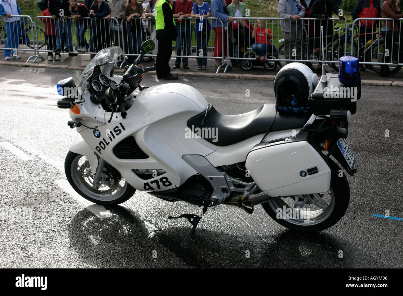 Moto de police dans la région de park Banque D'Images