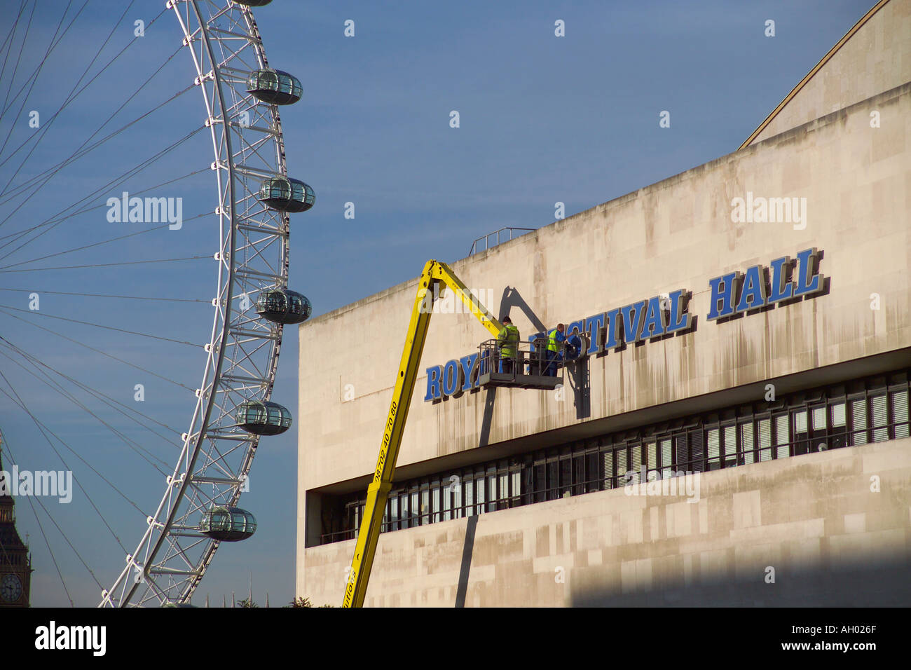 UK London Eye London Royal Festival Hall Banque D'Images