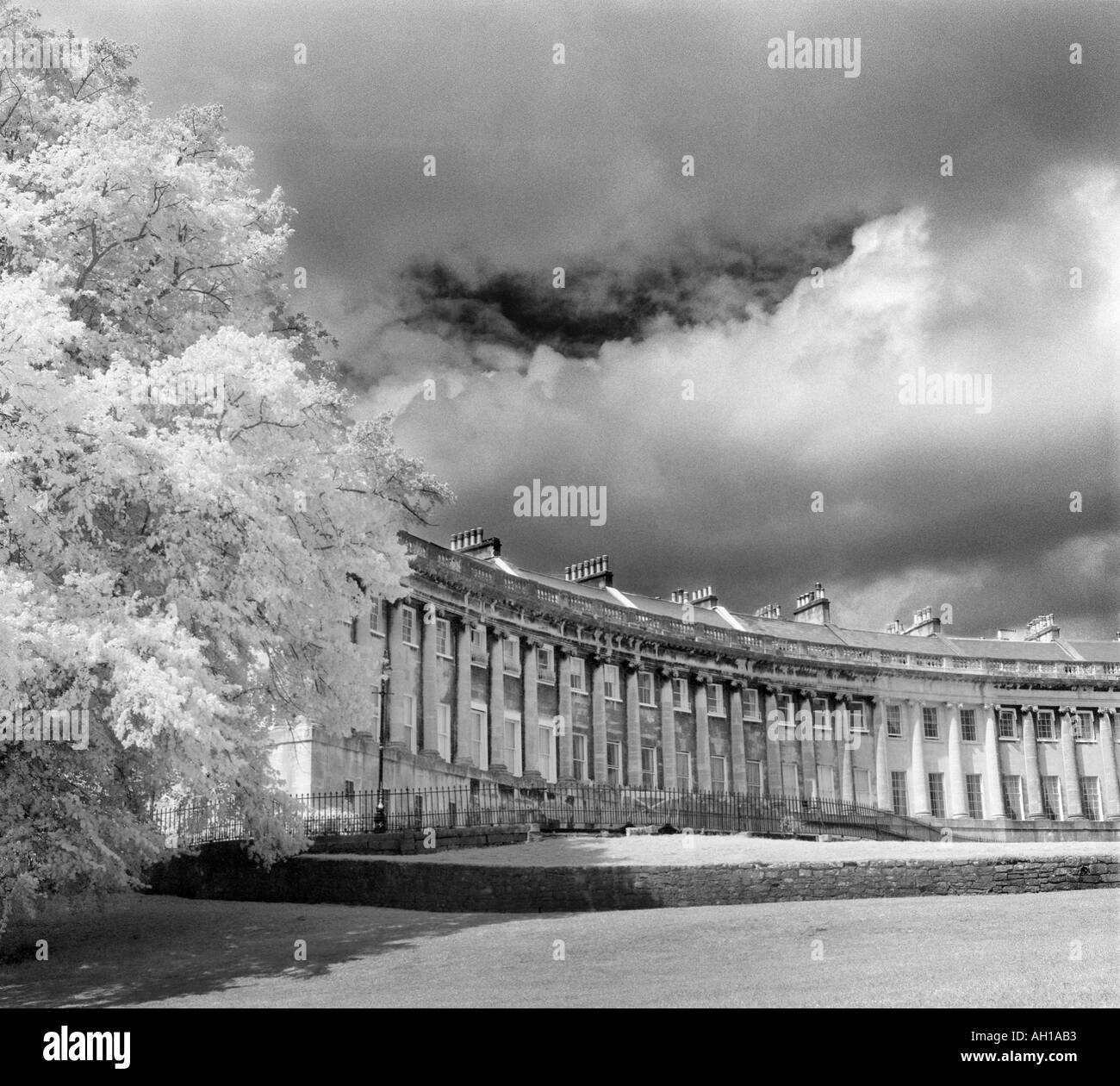 Image infrarouge de Royal Crescent Bath Somerset Banque D'Images