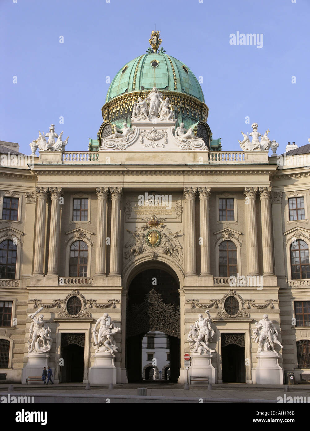 Dôme de l'Michaelertract complexe Hofburg Site du patrimoine mondial de l'Vienne Autriche Europe Banque D'Images