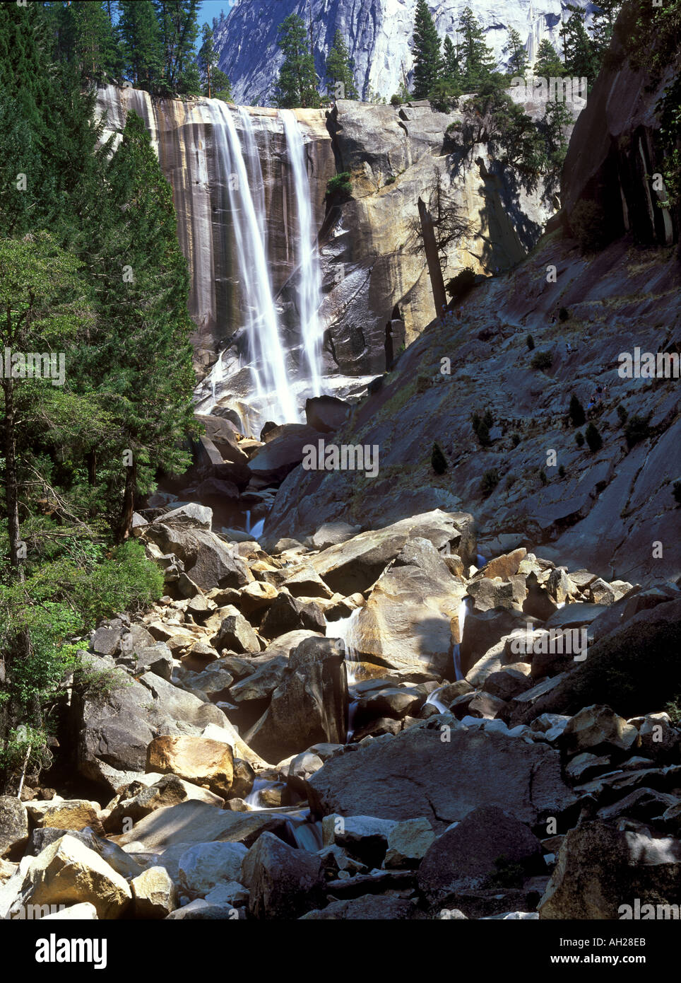 Le Parc National Yosemite Falls Vernal Banque D'Images