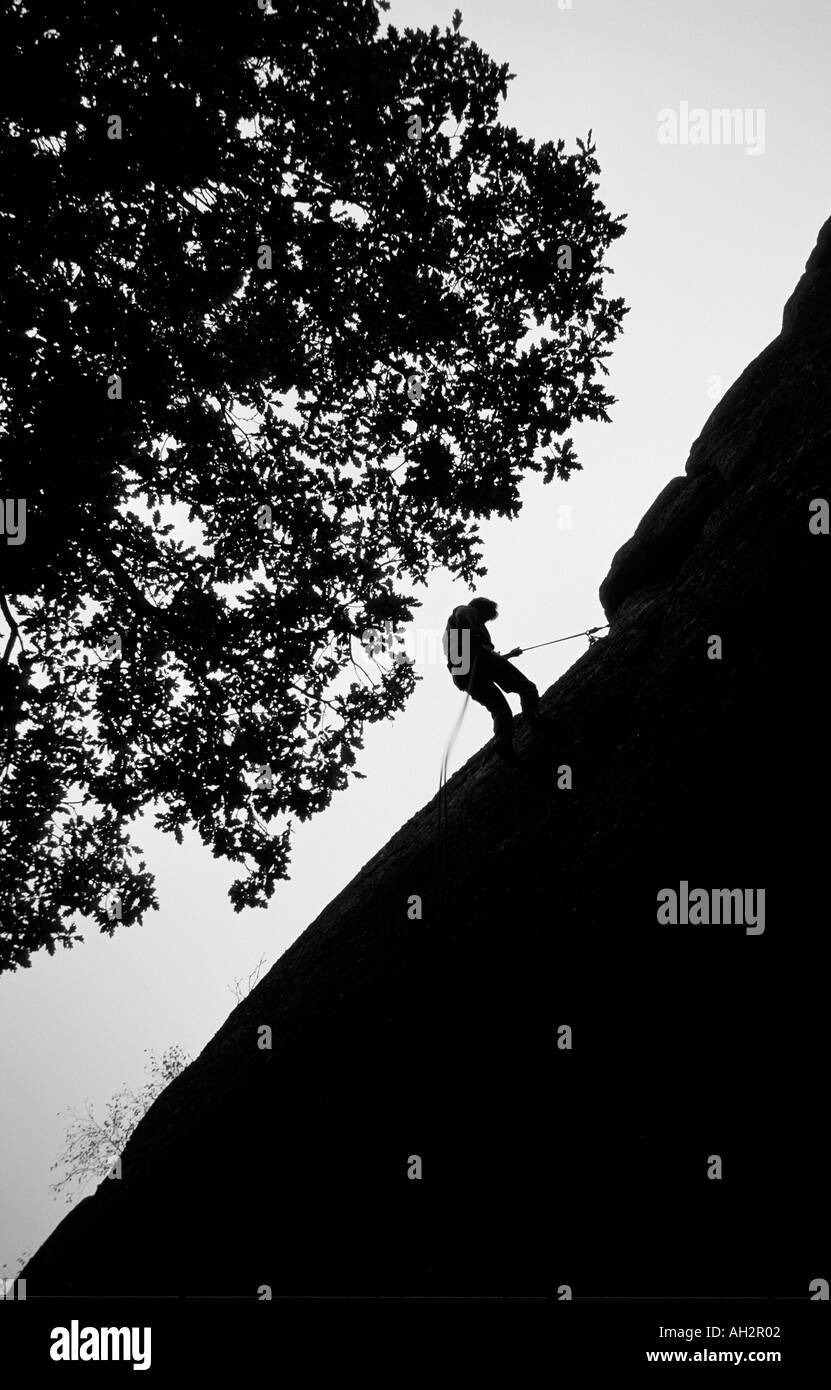 Climber abseiling Banque D'Images