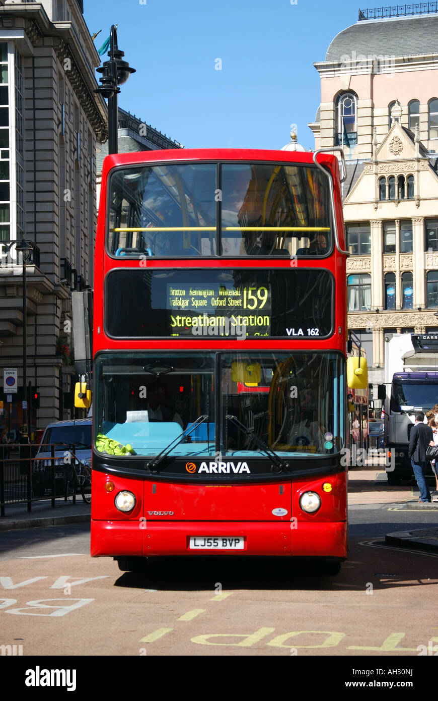 London bus à double étage, Haymarket, West End, Londres, Angleterre, Royaume-Uni Banque D'Images