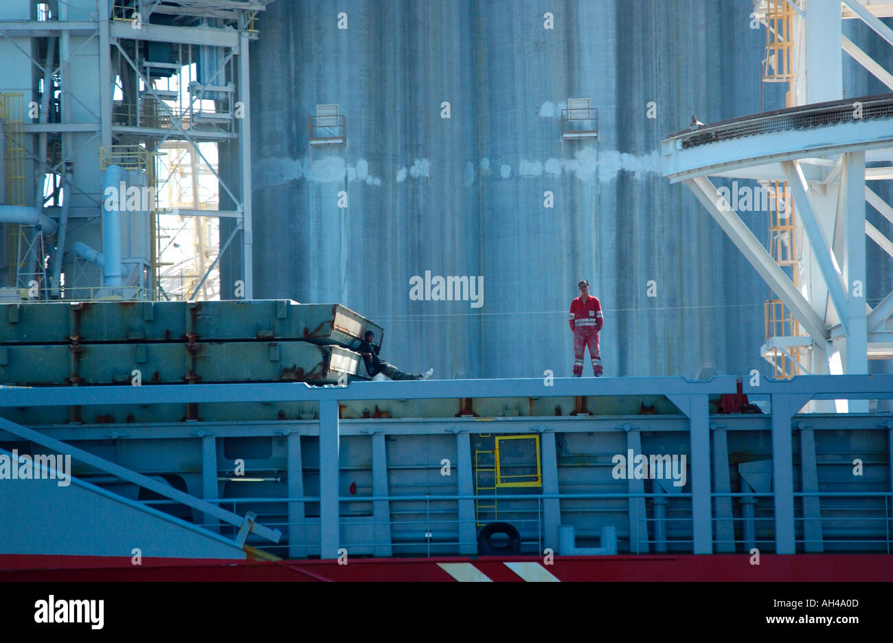 L'aspirant prend une pause sur navire USA Banque D'Images