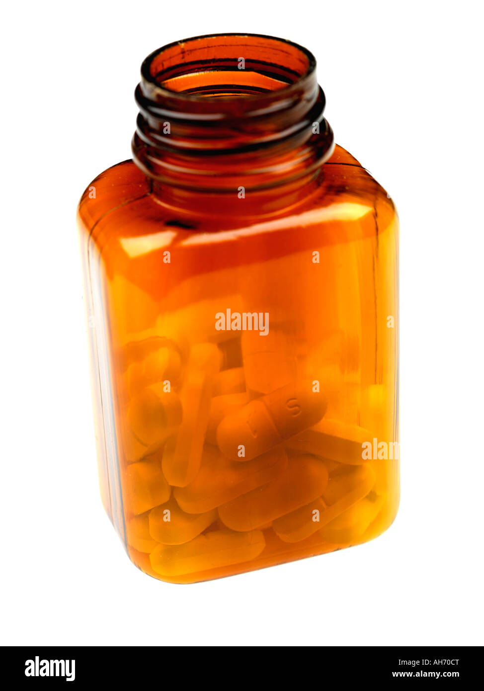 Prescription Medicine Bottle With Pills ou tableaux mettant en évidence les préoccupations des fournitures médicales causées par la rupture d'un BREXIT et ou de la chaîne d'approvisionnement réduit Banque D'Images