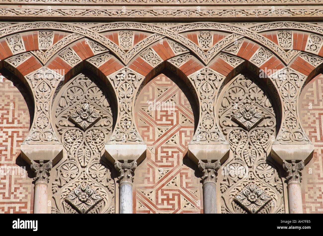 Cordoue, Espagne. détail de la Mezquita, ou mosquée, mur ouest. Banque D'Images