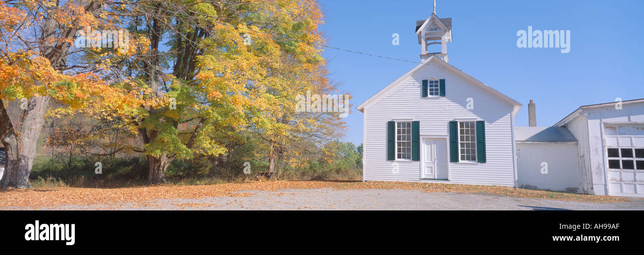 Une école à Upstate NY Automne Banque D'Images