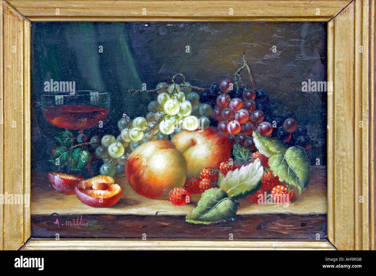L'huile de style hollandais, peinture alimentaire de fruits avec des raisins feuilles et les pêches Banque D'Images