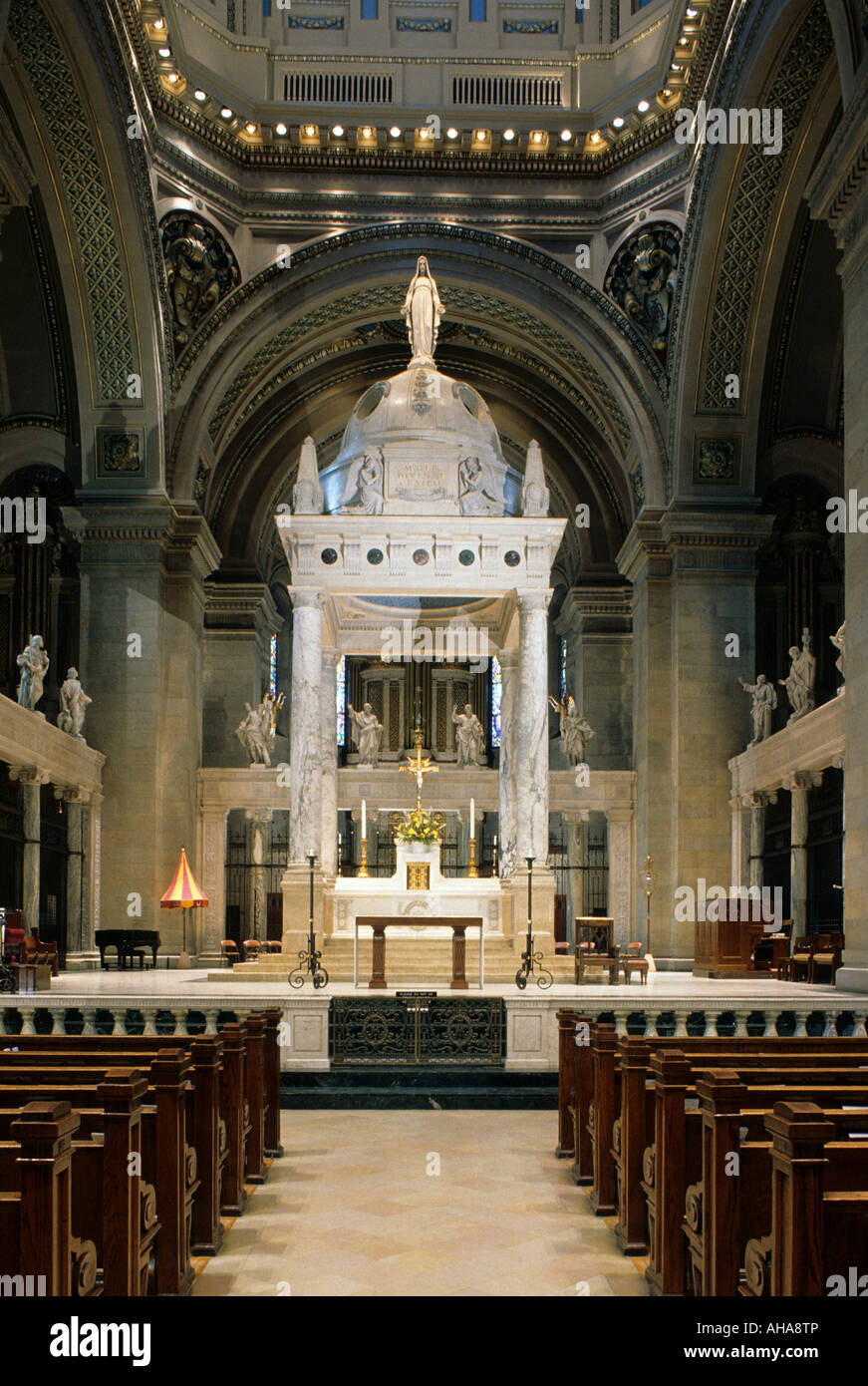 L'intérieur orné de BASILIQUE DE SAINT MARY À Minneapolis, Minnesota. AMERICAN'S Première basilique. U.S.A. Banque D'Images