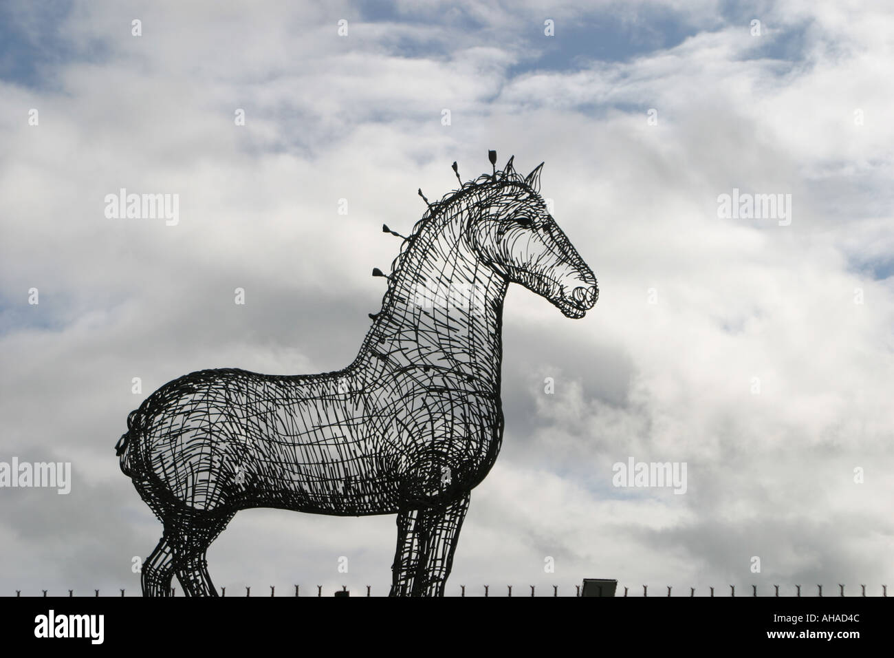 Cheval de fer par Andrew Scott, la sculpture à Glasgow Banque D'Images