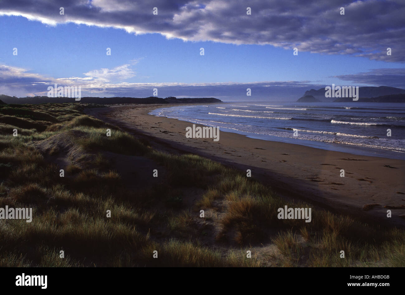 Louisa Bay sur Tasmanias côte sud. Scène de la conciliation "Robinsons" avec l'Australie Tasmanie Tasmanie, Aboriginies Banque D'Images