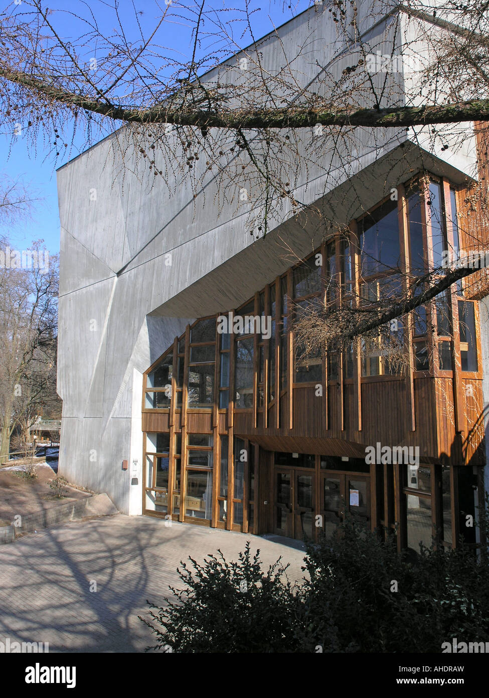 Saalgebäude der Waldorfschule Uhlandshöhe Stuttgart hall building école Steiner Uhlandshoehe Baden Wuerttemberg Stuttgart Ger Banque D'Images