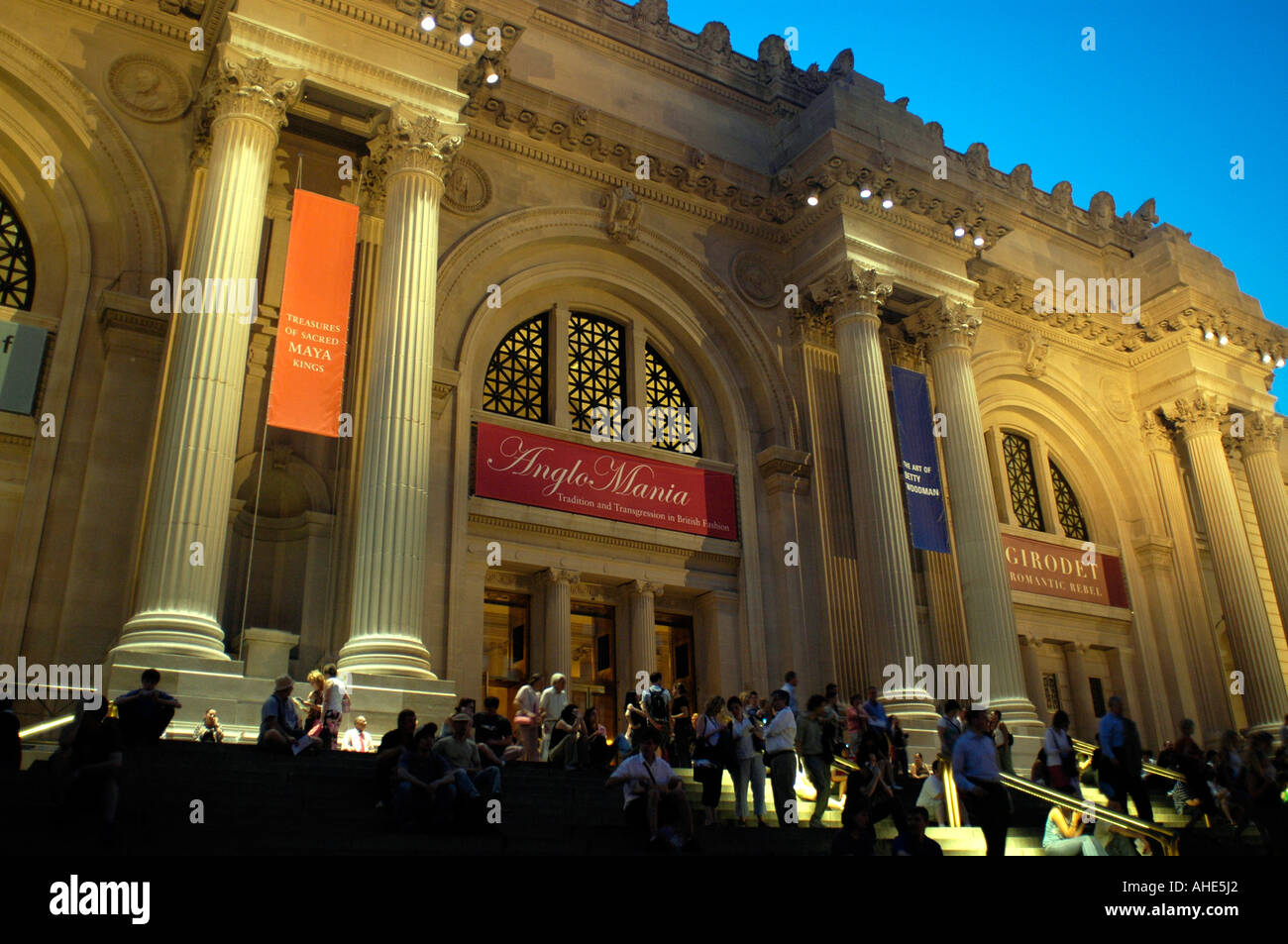 Metropolitan Museum of Art sur la Cinquième Avenue Banque D'Images
