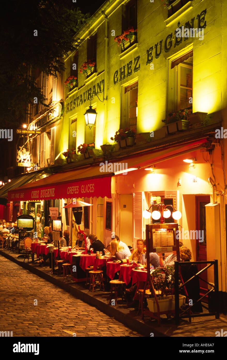 Place du Tertre, Chez Eugène, Montmartre, Paris. Banque D'Images