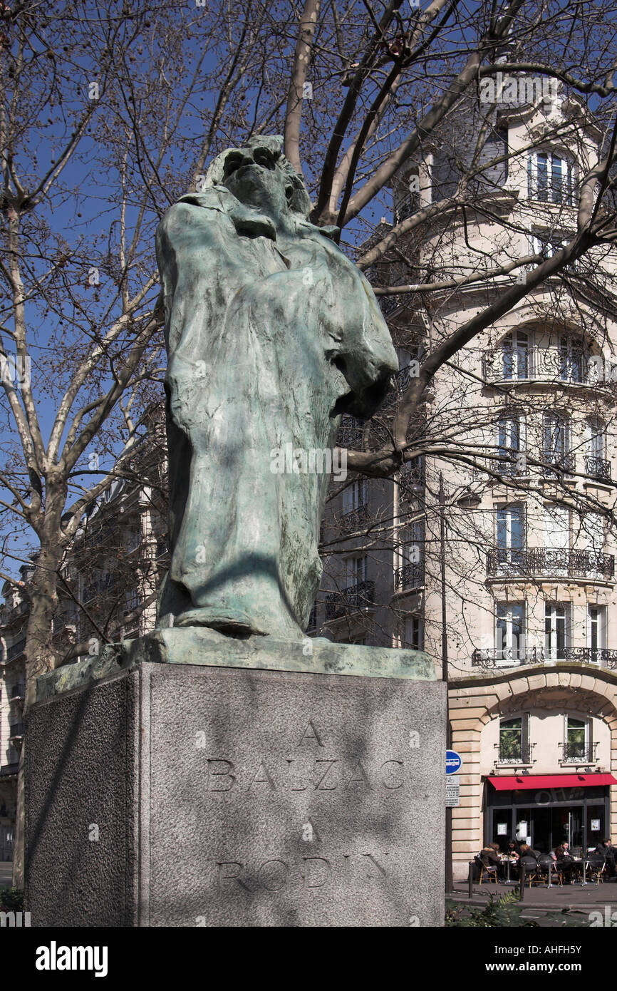 Auguste Rodin statue d'Honoré de Balzac boulevard du Montparnasse Paris France Banque D'Images