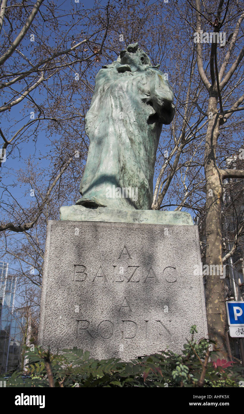 Auguste Rodin statue d'Honoré de Balzac boulevard du Montparnasse Paris France Banque D'Images