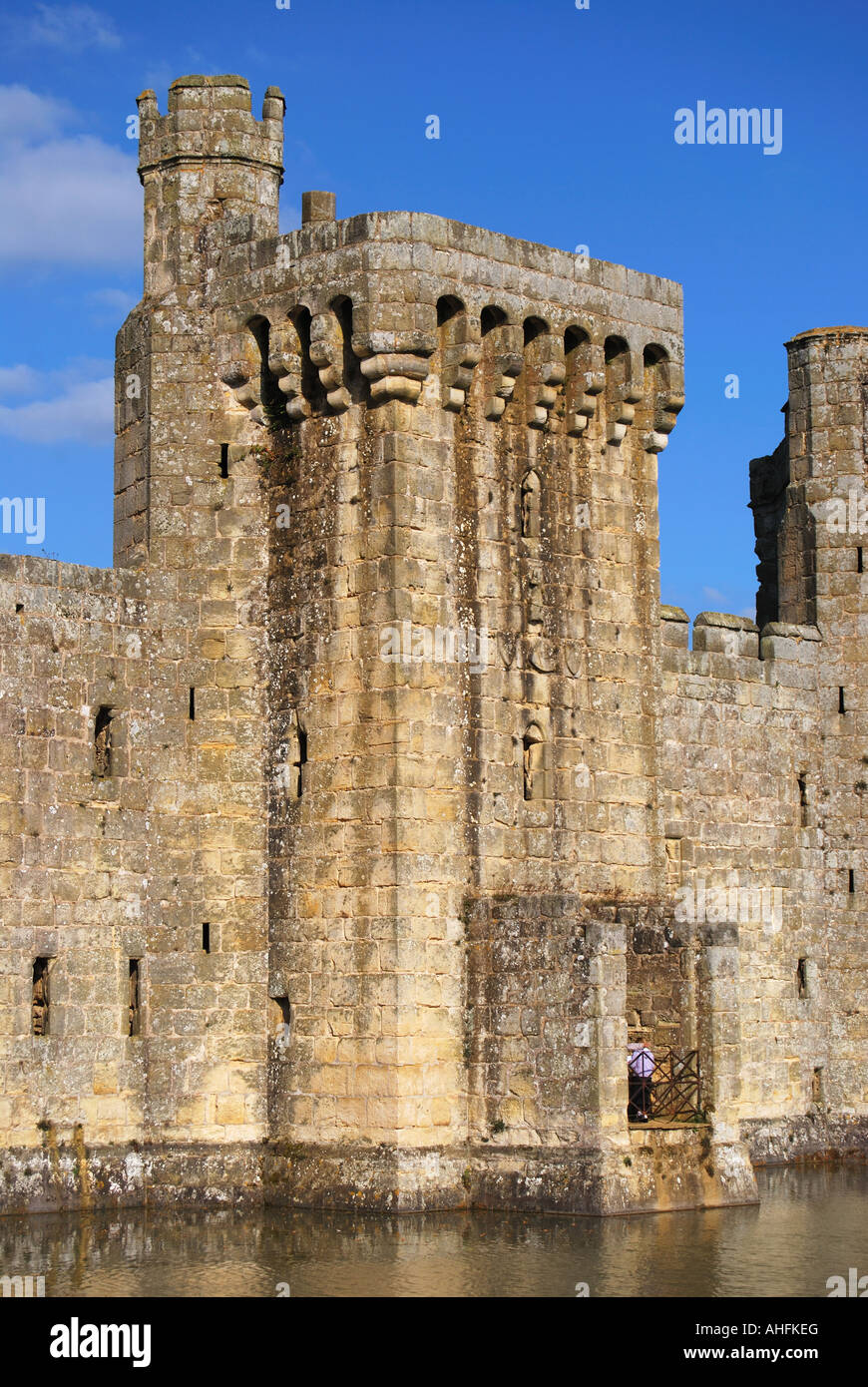 Château de Bodiam du 14e siècle, Bodiam, East Sussex, Angleterre, Royaume-Uni Banque D'Images