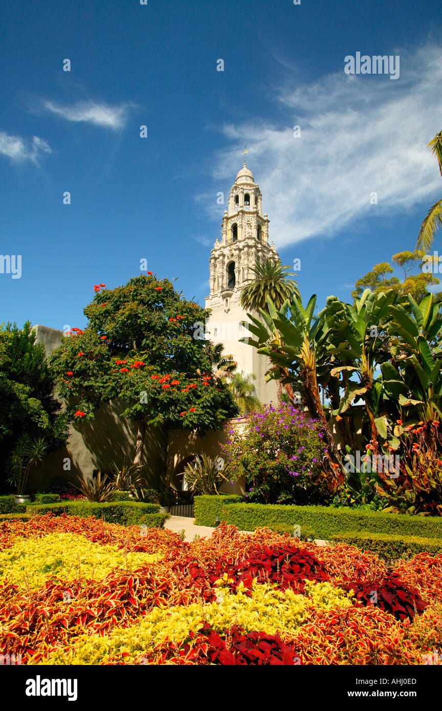 Le Tour de Californie et le Musée de l'homme avec la Casa del Rey Moro Jardin Balboa Park, San Diego, Californie Banque D'Images