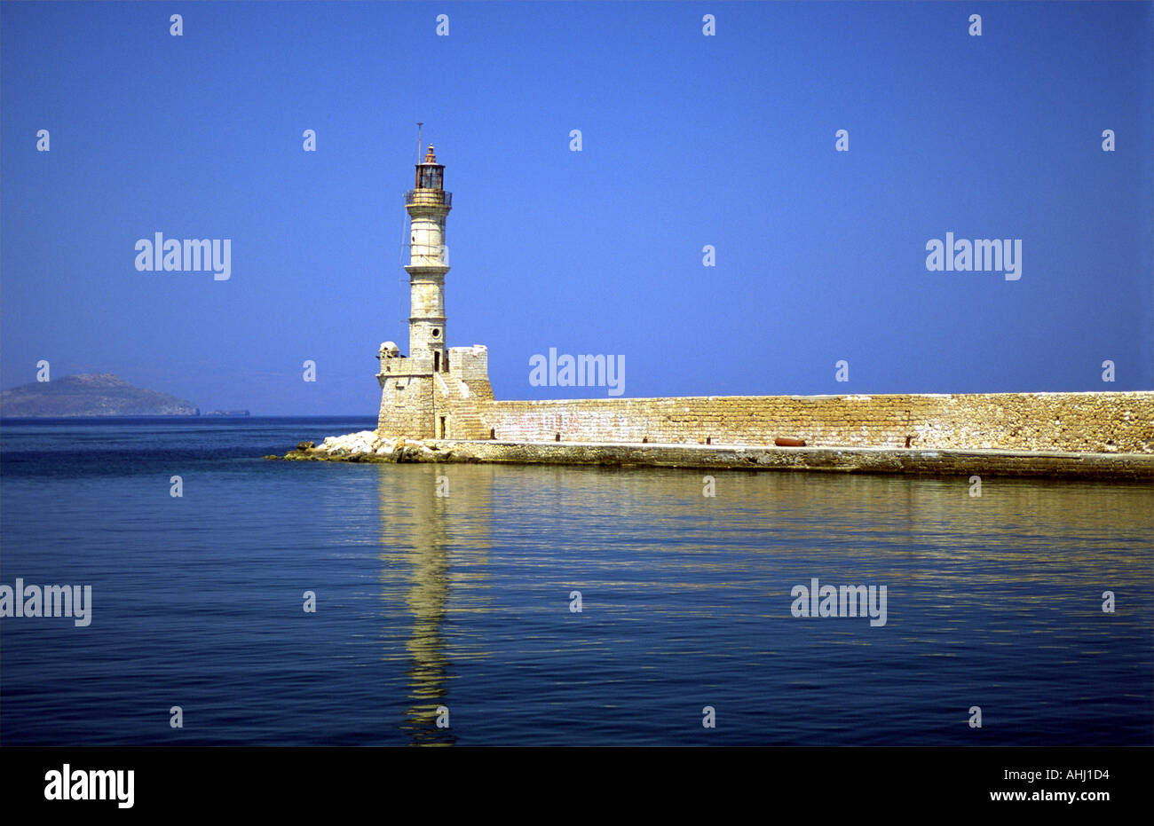 Phare vénitien Chania Xania Kania Harbour Harbour Hania Crete Grèce Mer Méditerranée Europe Europe de l'UE Banque D'Images