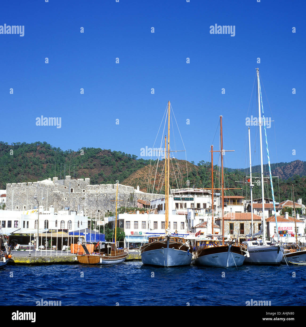 Le port de Marmaris CASTLE ET LA TURQUIE Banque D'Images