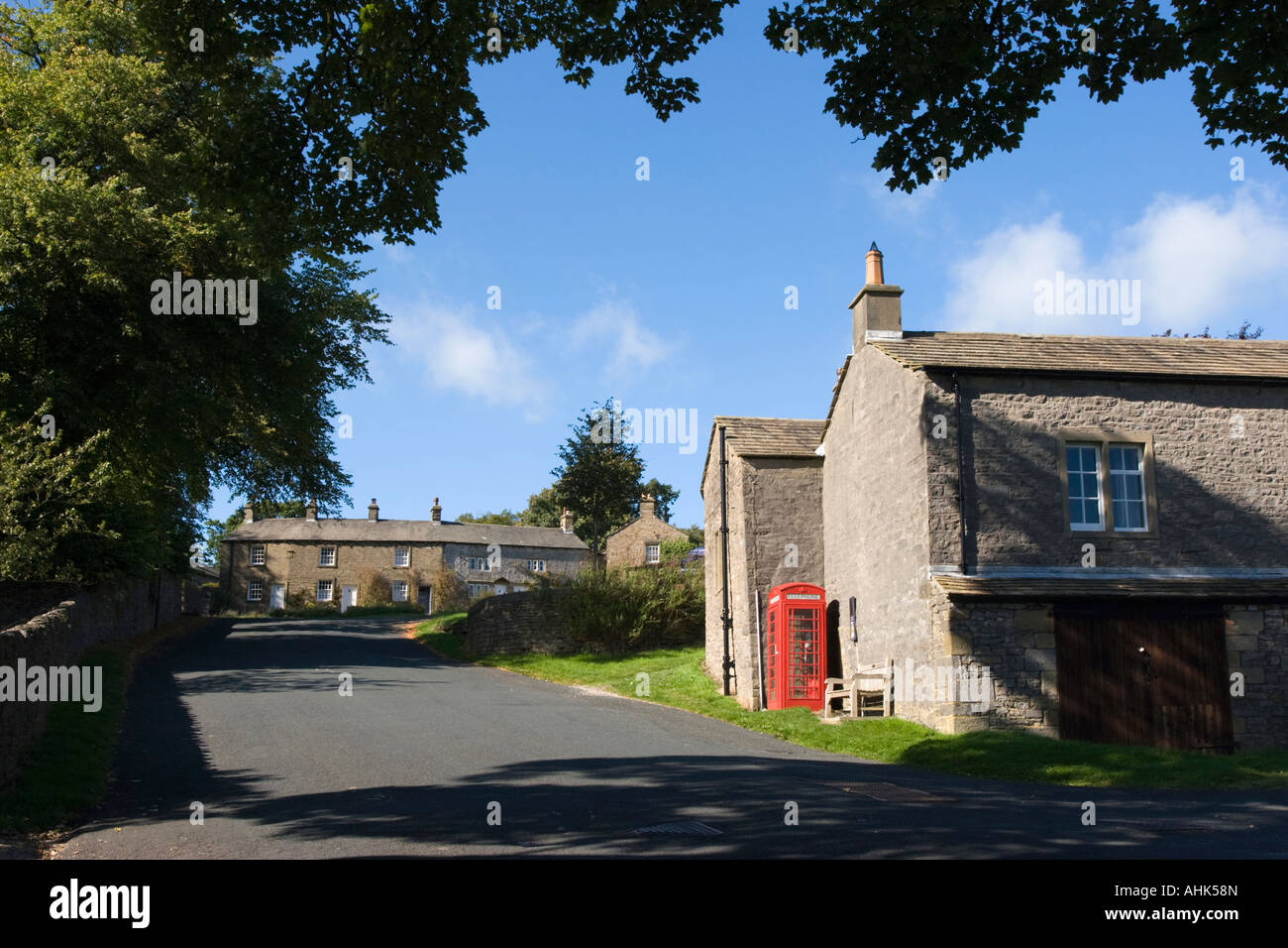 Rue principale du village de Downham East Lancashire Banque D'Images