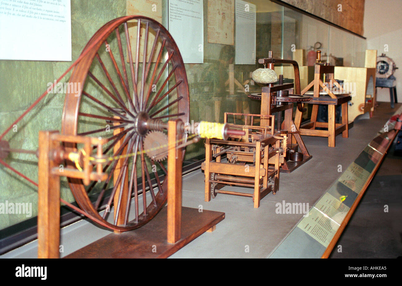 Les inventions de Léonard de Vinci au Musée à Vinci, Toscane, Italie Banque D'Images